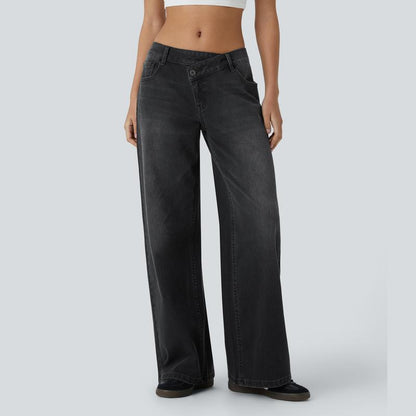 Basic High-Waisted Flared Jeans